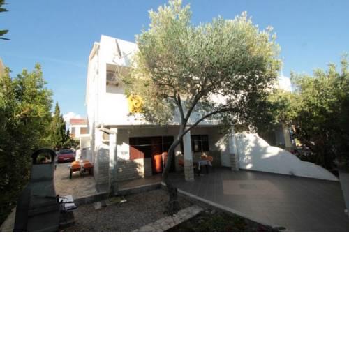 Cozy apartment with tarrace and private parking - Apartments XIV Vjencislava