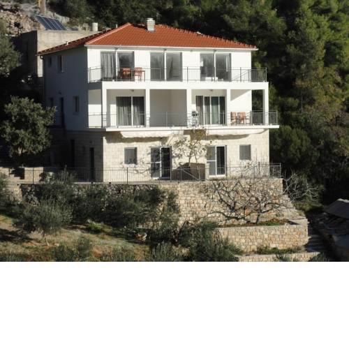 Cozy Beach house Gdinj Hvar in Split, Croatia with Terrace