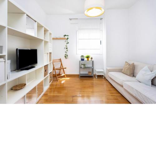 Cozy city central apartment by Edén Rentals