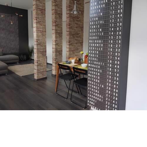 Cozy Design Downtown Apartment