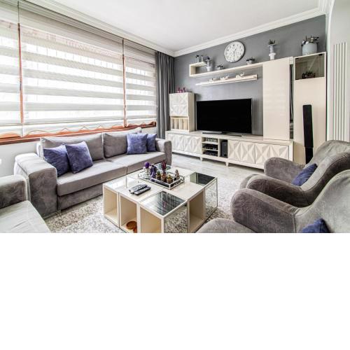 Cozy Flat Near Various Popular Attractions in Moda