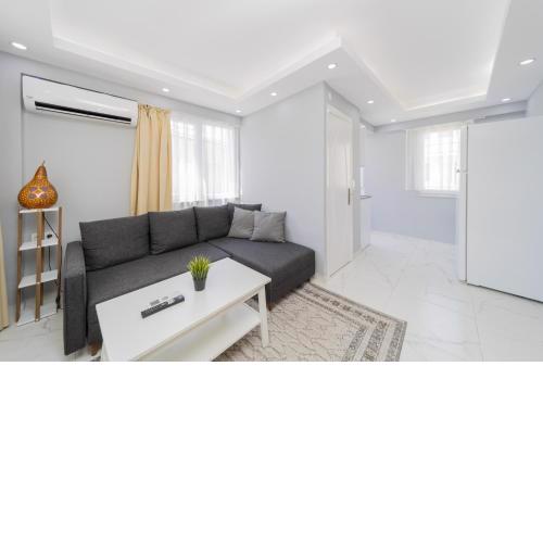 Cozy Flat w Balcony 5 min to Beach in Alanya