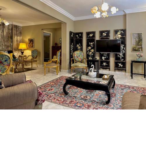 Cozy, Luxurious 2-Bedroom Apartment in Heliopolis