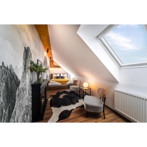 Cozy mountain attic apartment in High Tatras
