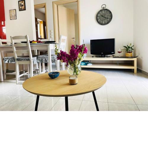 Cozy Nest - 2min To Beach, 6min Walk To Old Town