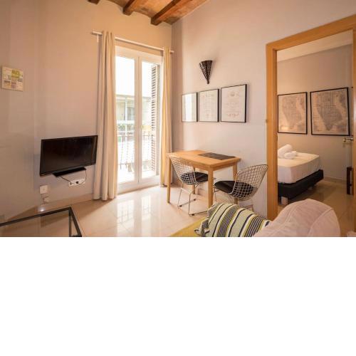 Cozy One bedroom apartment right in Gracia