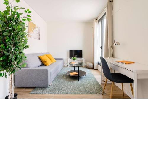 Cozy Penthouse with swimming pool and parking-A-CASTELL