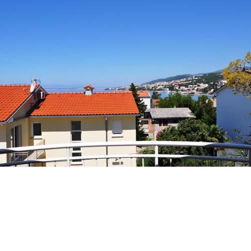 Cozy sea view apartment Dina near the beach