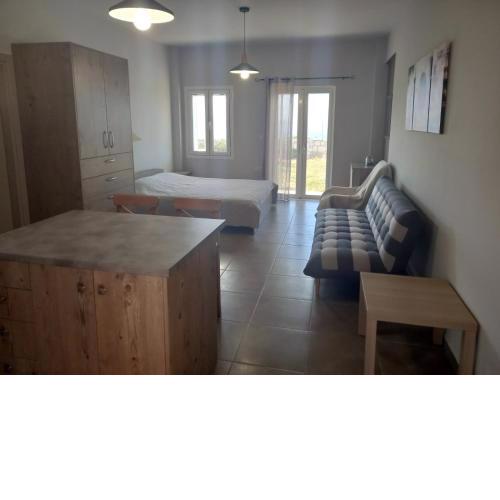 Cozy secluded studio with panoramic view