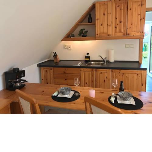 Cozy studio near downtown & airport
