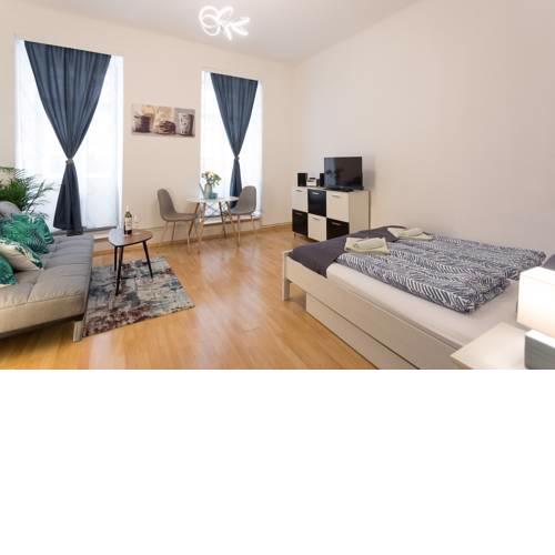 Cozy studio next to Danube