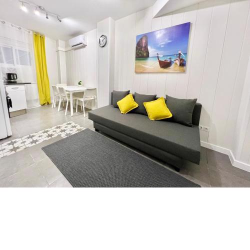 Cozy Suite apartment, WiFi!