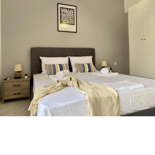 Cozy & Sunny Apartment, near the beach '11'