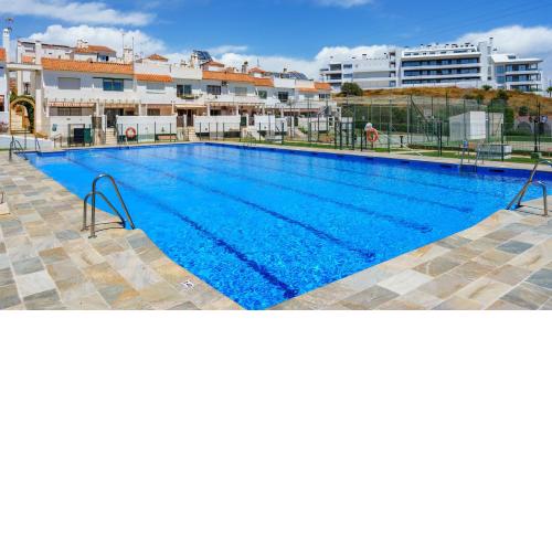 Cozy terrace with pool in Fuengirola - Ref 206
