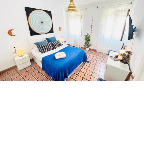 Cozy Town House With Terrace and Free Wifi
