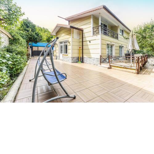 Cozy Villa w Terrace and Garden in Beykoz Istanbul