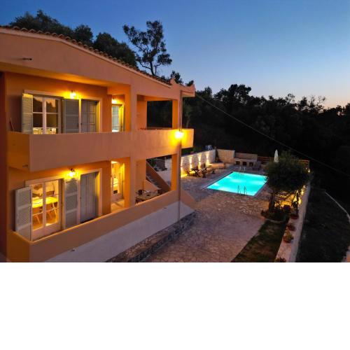 Cozy villa with heated salt swimming pool