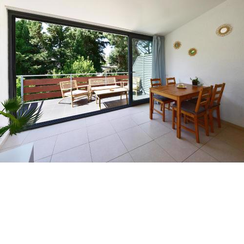 "Cozy" y con terraza en el centro de CADAQUÉS