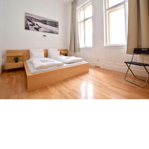 Creative Apartment - Fővám square
