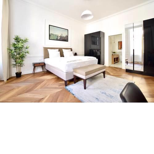 Creative Apartment - Luxury suite at Bazilika
