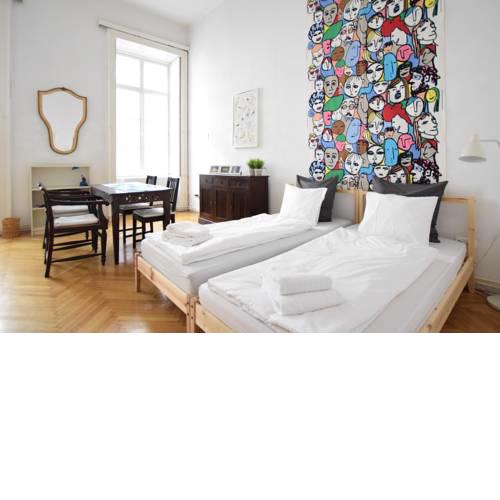 Creative Apartment - Papnövelde