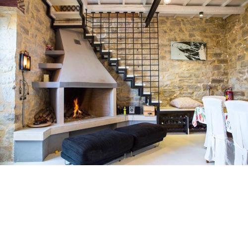 Cretan Village House elborgini