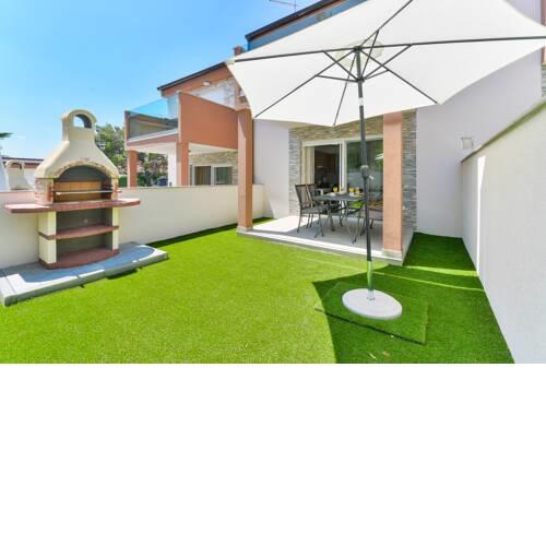Crowonder Cascada Villa - S2