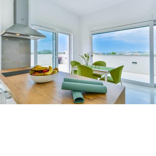 CROWONDER Luxury Marijana Apartments