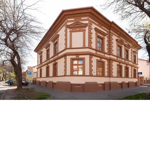 Csanabella House