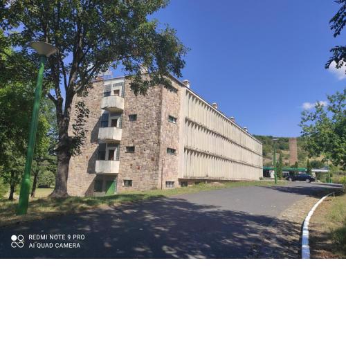 Cseppkő Szálló
