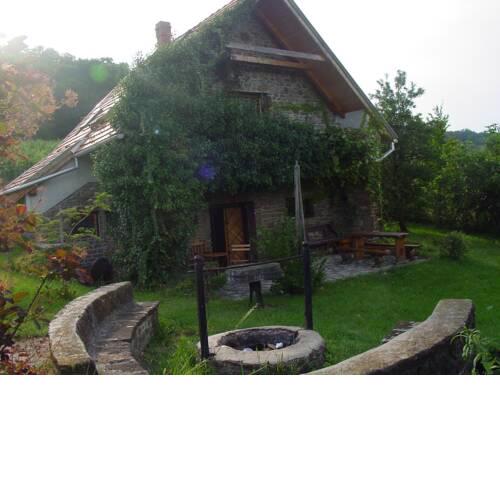 Cserhegy Villa