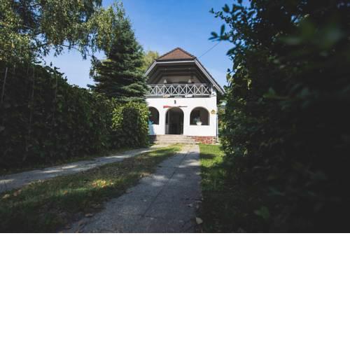 Csónakos ház / The boat house