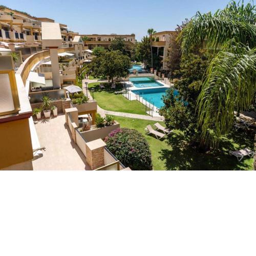 CT 103 - Faro's Romana Playa Studio 142