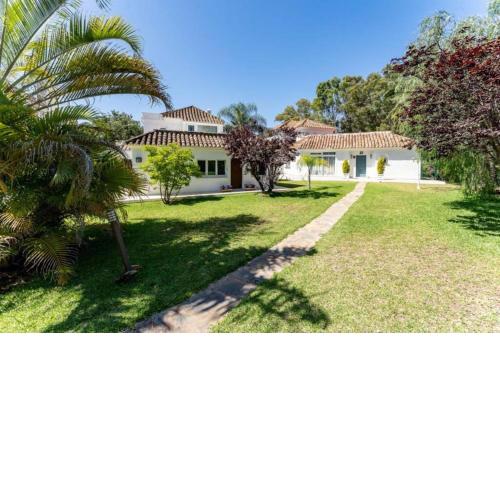 CT 127 - Faro's Calahonda Palms