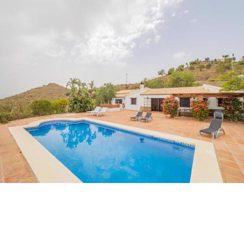 Cubo's Buenavista Paradise High Privacy