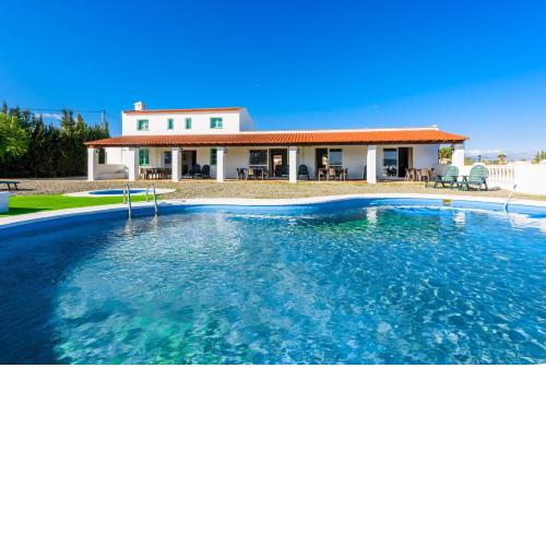 Cubo's Estudio El Patio Andaluz 1