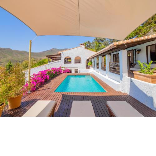 Cubo's Mountain View Casa Marling