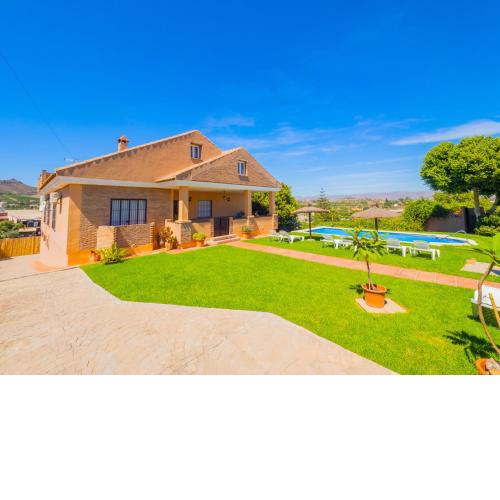 Cubo's Villa Plumaria de Alhaurin