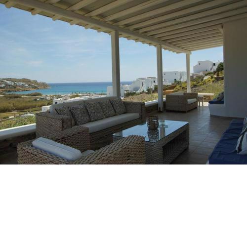 Cycladic Home with Sea View in Kalo Livadi