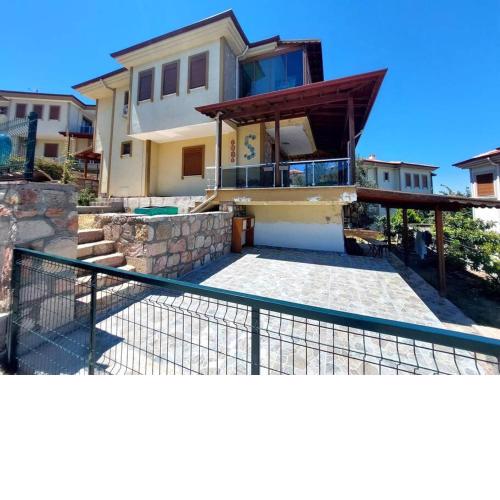 Daily Rental Villa Near The Sea in Ayvalık