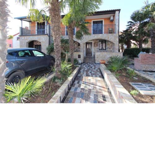 DANA & STELIO Comfort Studio Apartment
