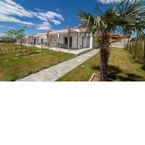 Danai Maisonettes Ofriniou