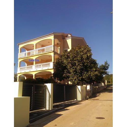 Dantin Apartments