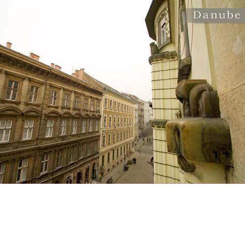 Danube Apartment Váci