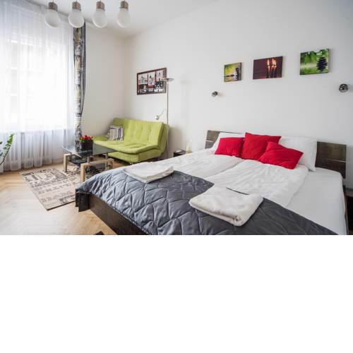 Danube Castleview Apartment