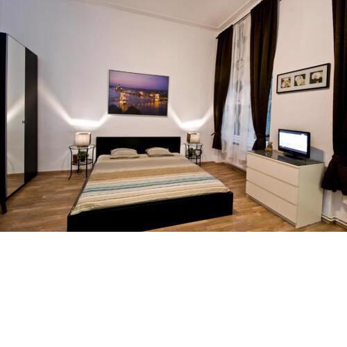 Daphne Deluxe Apartment
