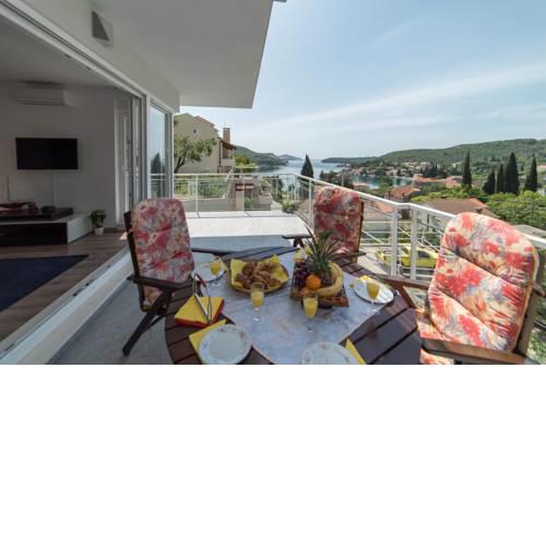 De Luxe Apartment Mediteran 2****