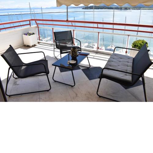 Dea Blu Apartment in Volos