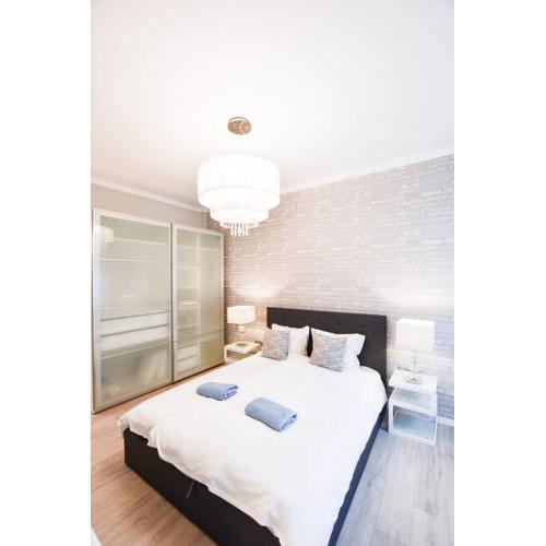 Deak Ferenc Luxury Apartment