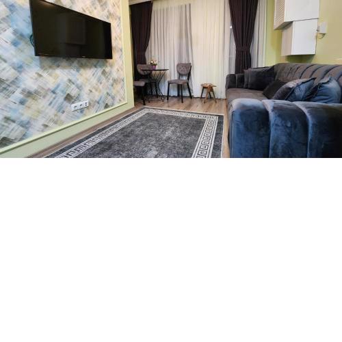 Decorated Apartment Near the Osmanbey Metro Station